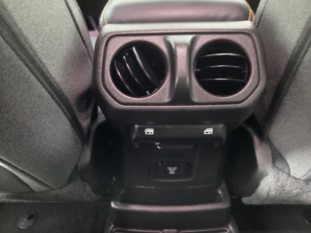 Certified 2025 Jeep Wrangler Sahara w/ Safety Group image 26