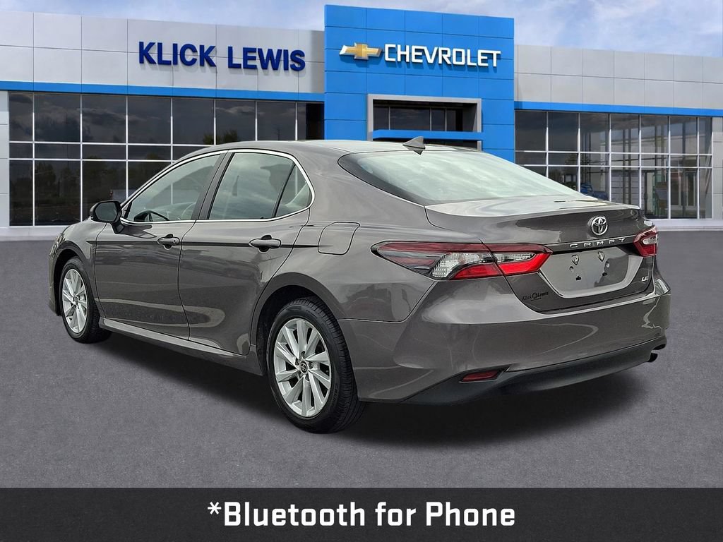 Used 2024 Toyota Camry LE FWD image 5