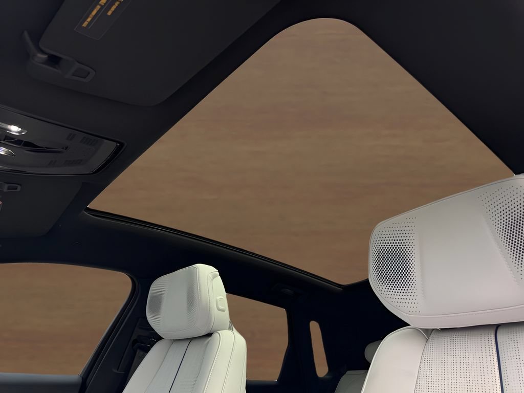 Certified 2024 Cadillac Lyriq Luxury AWD/4WD image 13