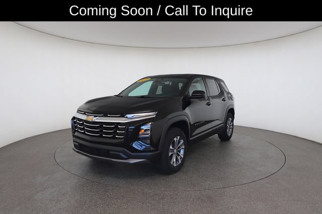 Used 2025 Chevrolet Equinox LT FWD image 2