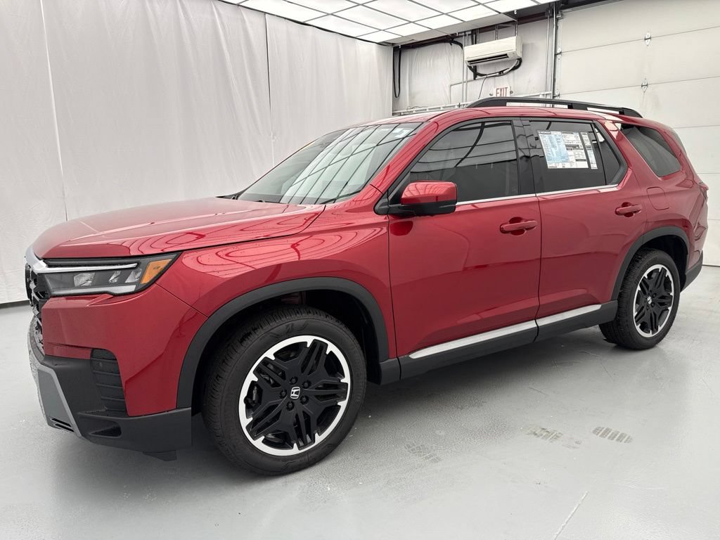 New 2026 Honda Pilot Touring image 3