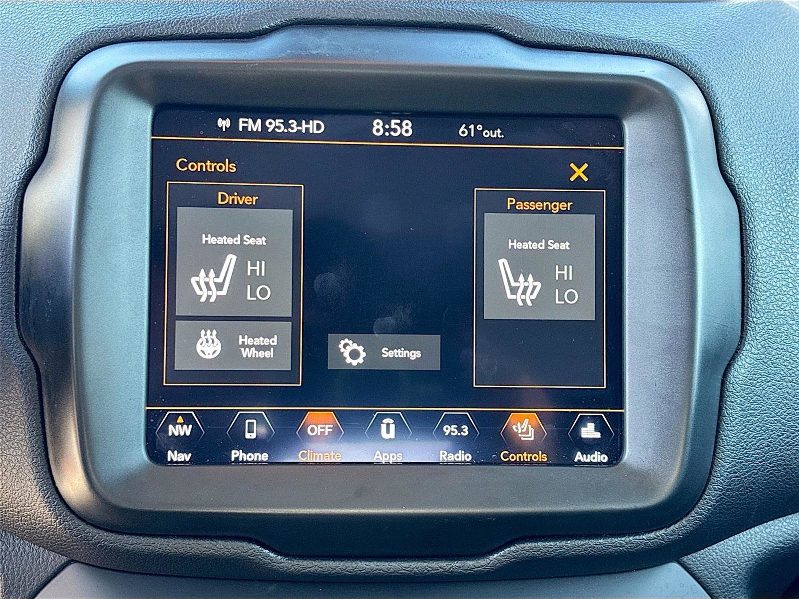 Used 2018 Jeep Renegade Trailhawk image 25