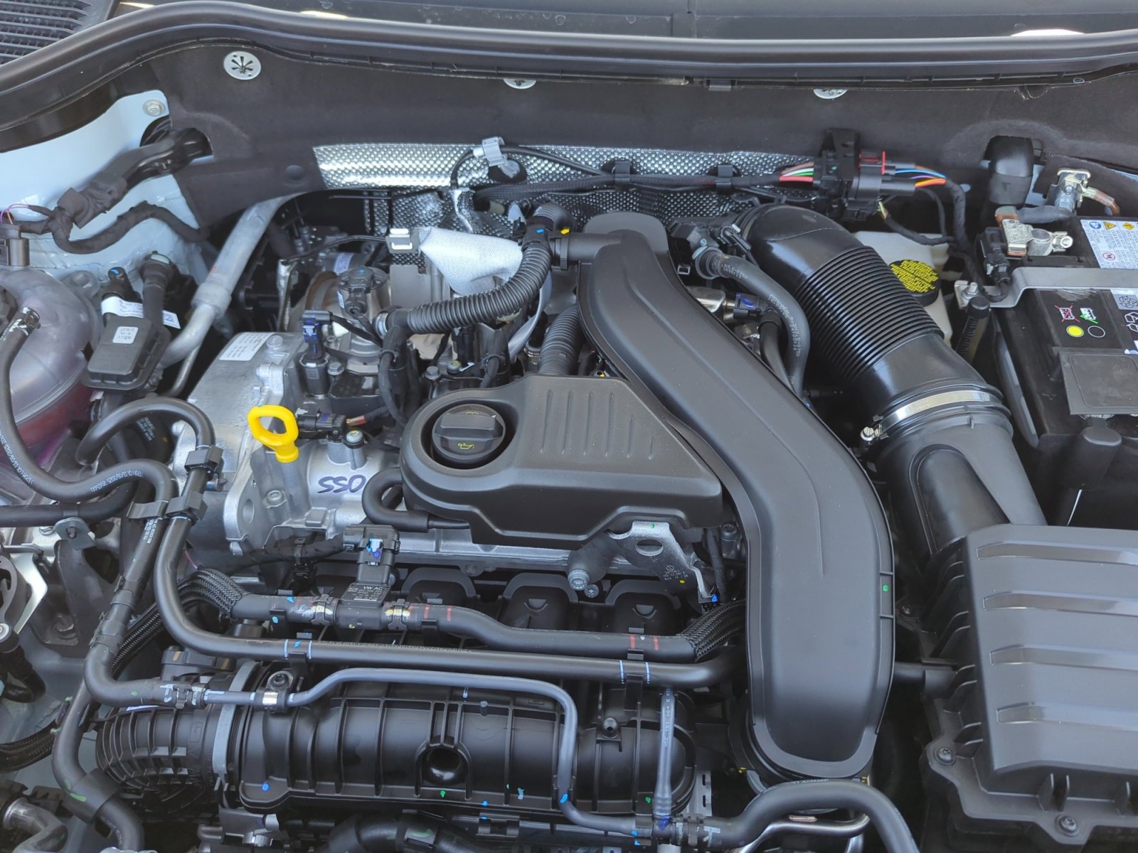 New 2026 Volkswagen Taos SE FWD image 20