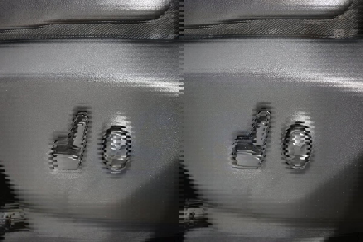 Used 2019 Chrysler Pacifica Limited image 26