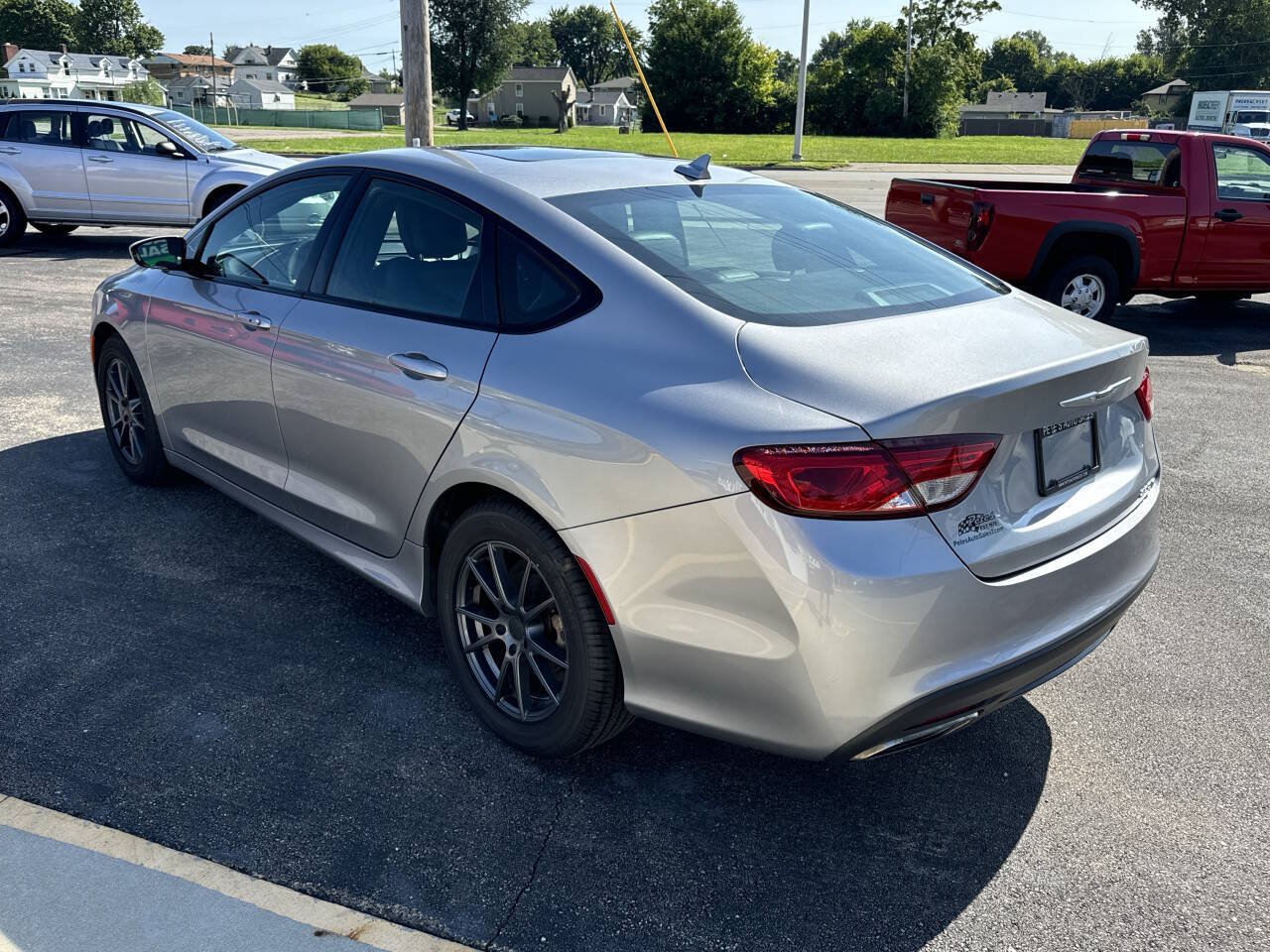 Used 2015 Chrysler 200 S w/ Navigation & Sound Group I FWD image 8