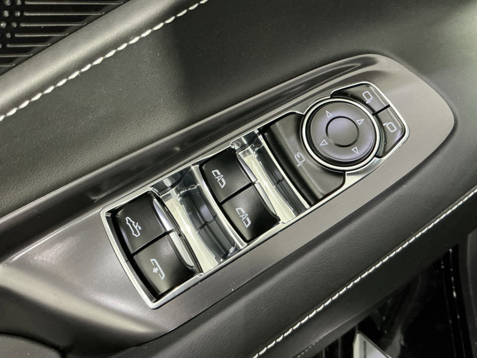 New 2025 Chevrolet Corvette E-Ray image 23