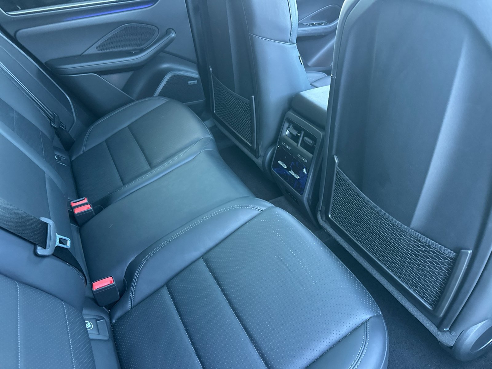 Certified 2026 Porsche Macan 4 Electric AWD/4WD image 27