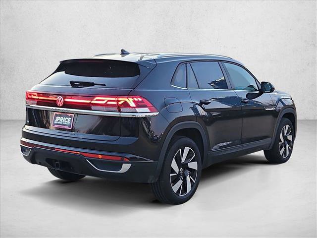 Used 2025 Volkswagen Atlas Cross Sport SE image 5