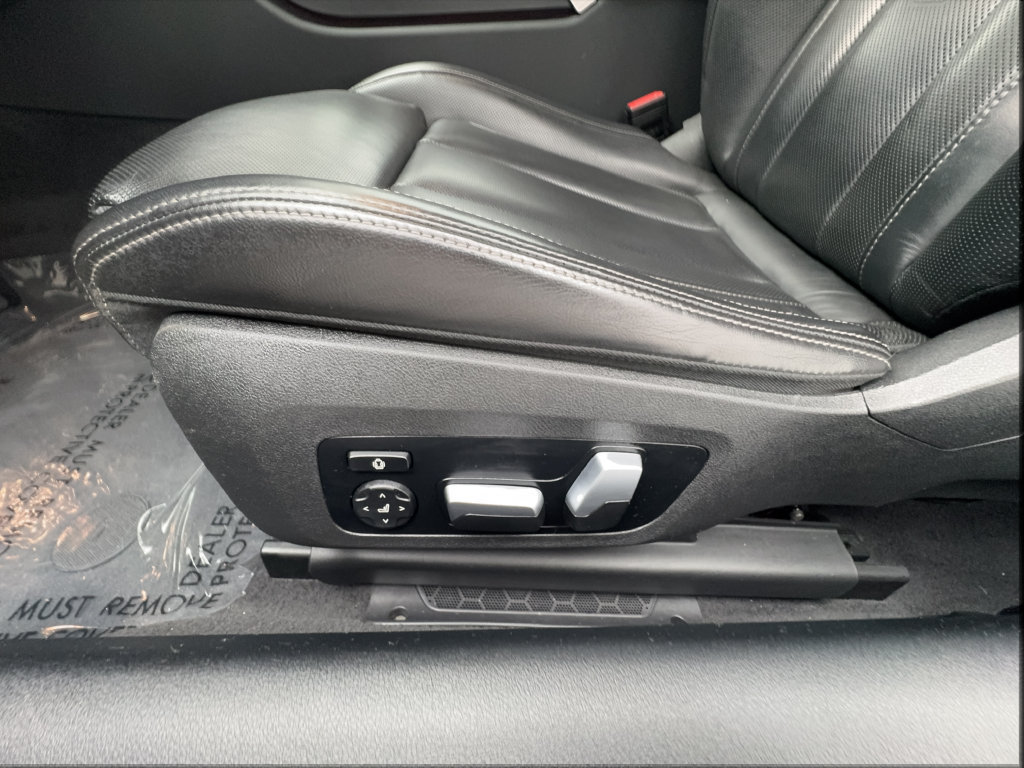 Used 2023 BMW 840i Coupe RWD image 22