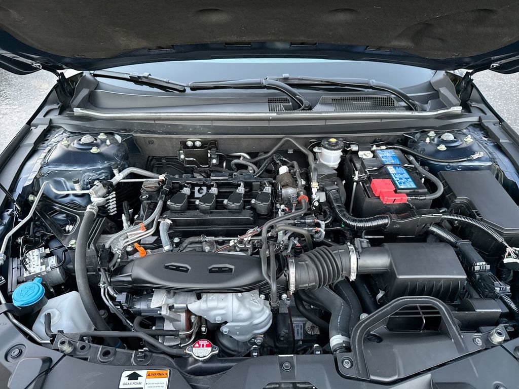 Used 2024 Honda Accord EX image 18