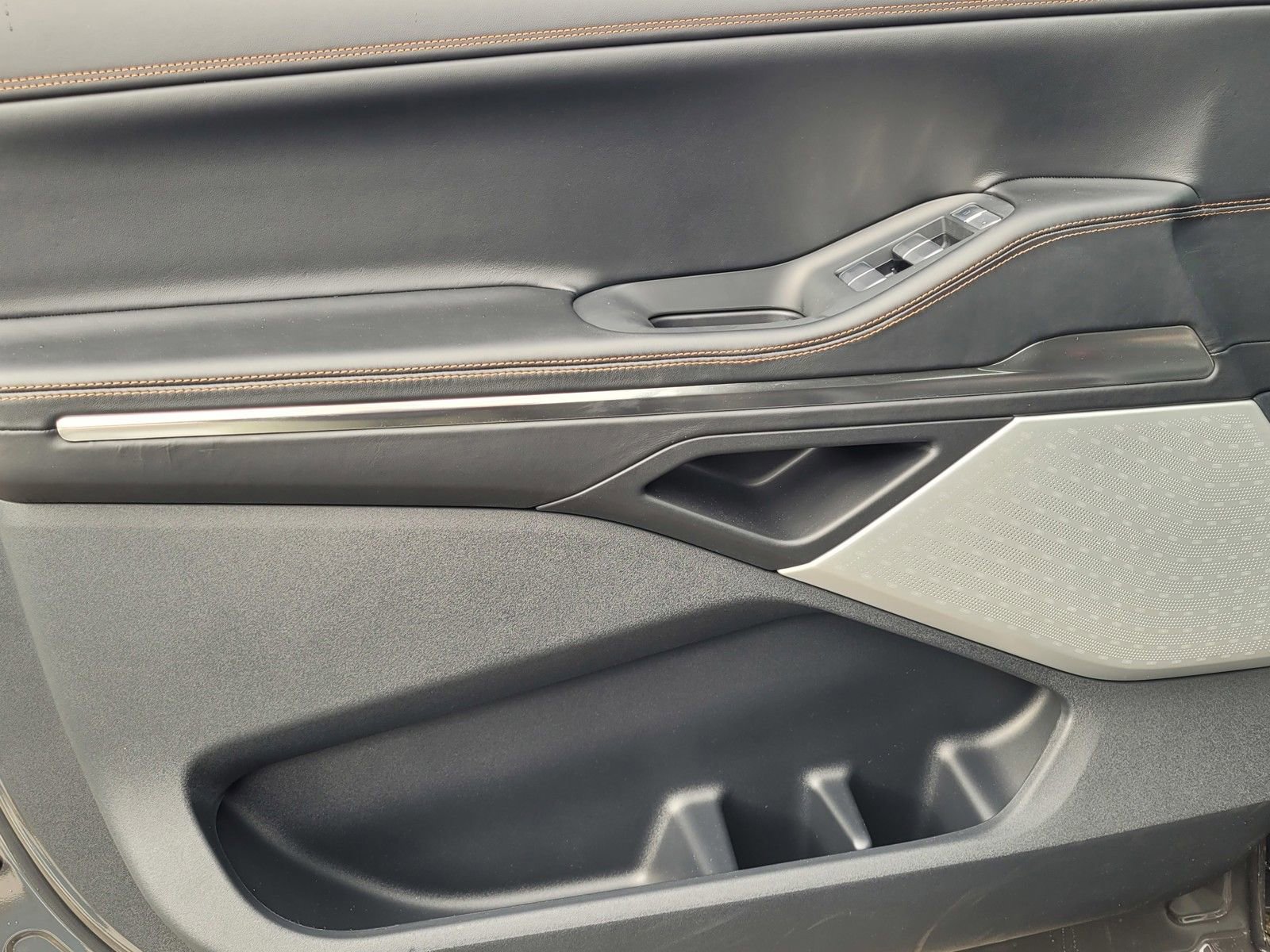 New 2025 Lincoln Navigator Black Label image 10