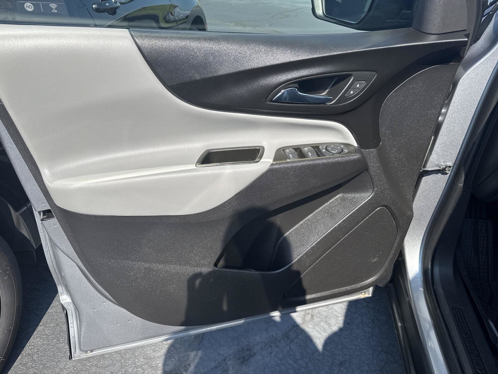 Certified 2024 Chevrolet Equinox LS w/ Sport Edition FWD image 8