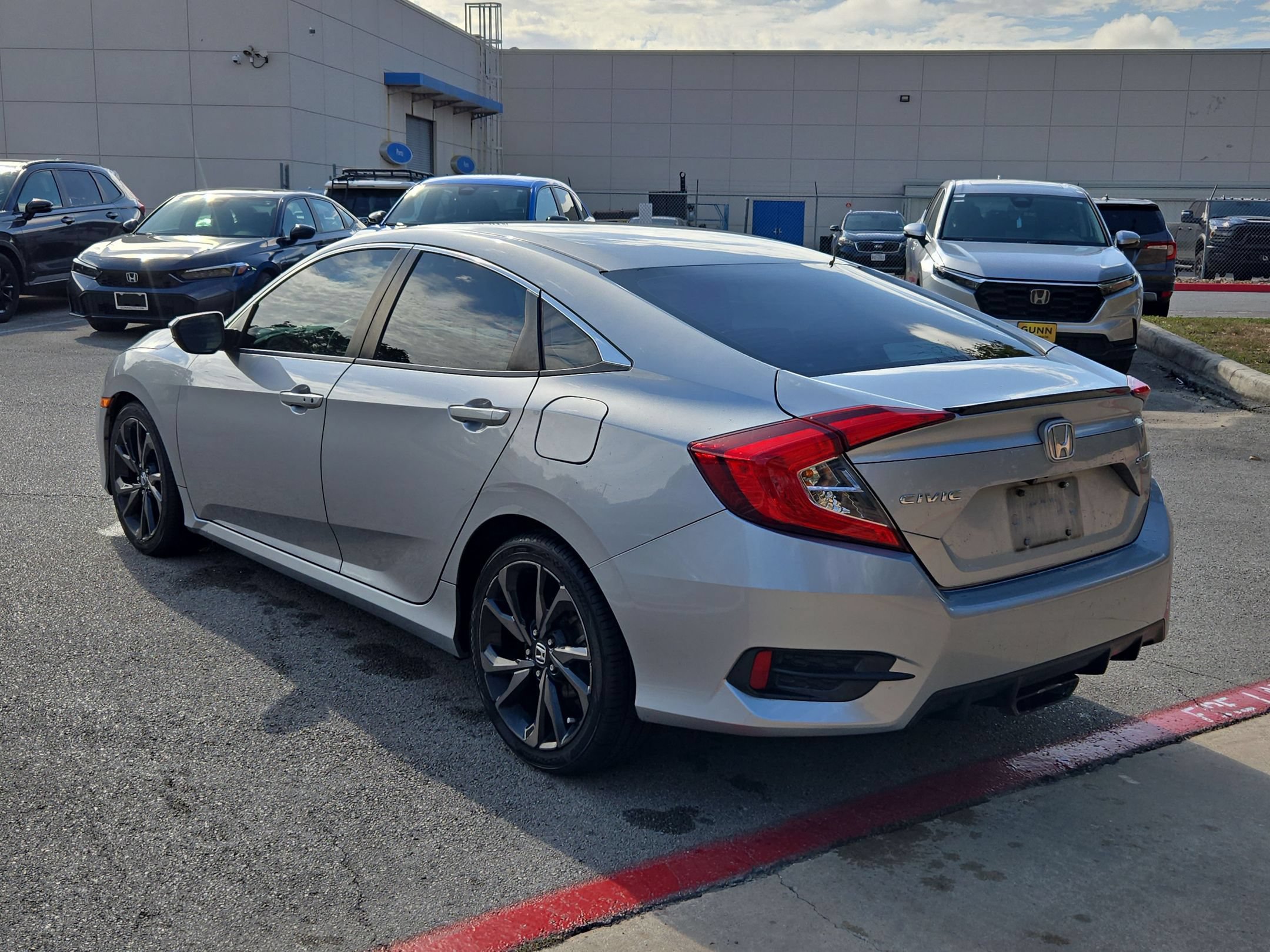 Used 2019 Honda Civic Sport image 5