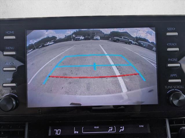 Used 2021 Toyota Sienna LE image 11