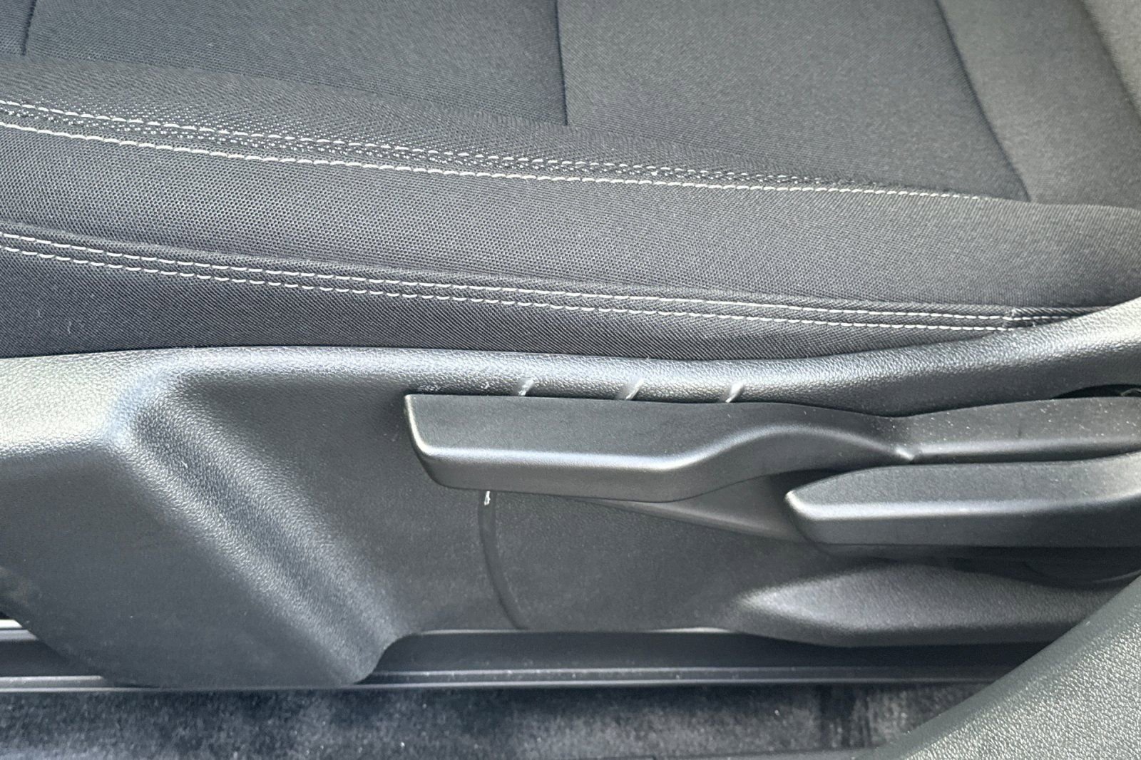 Used 2026 Chevrolet Blazer EV LT image 14