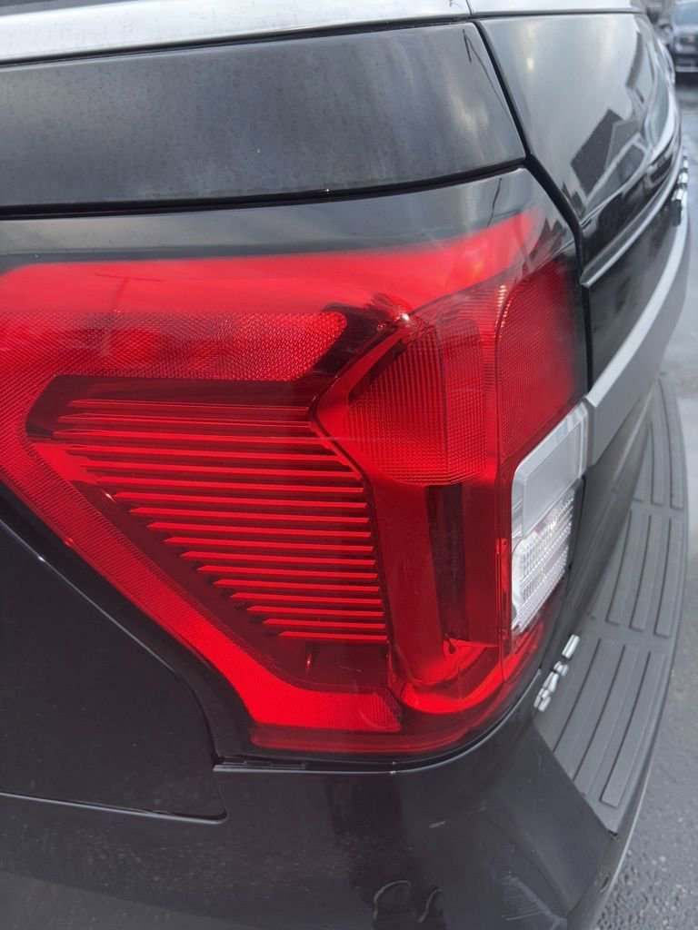 Certified 2023 Ford Expedition Max XLT image 16