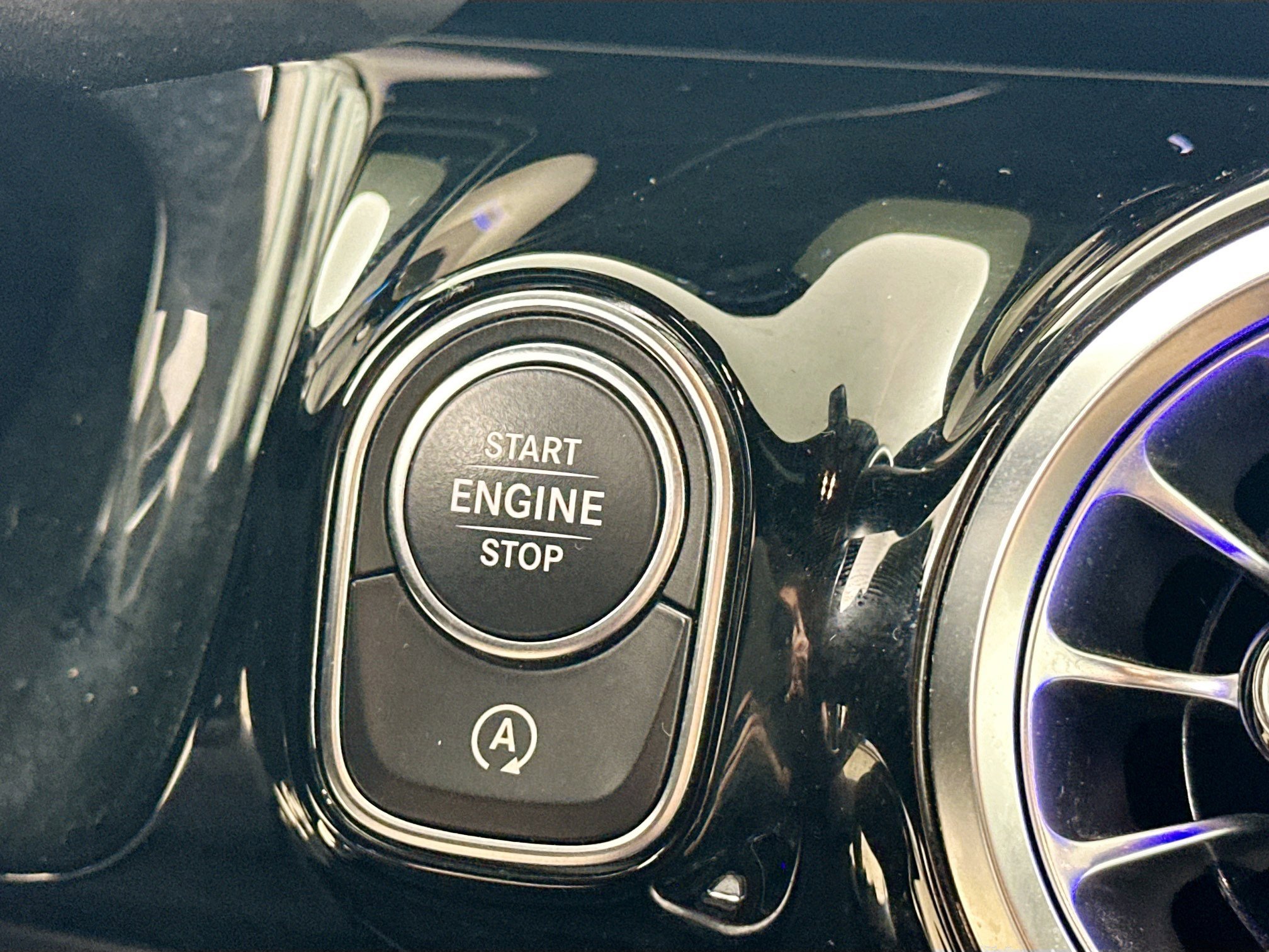 Certified 2023 Mercedes-Benz GLA 250 4MATIC image 16