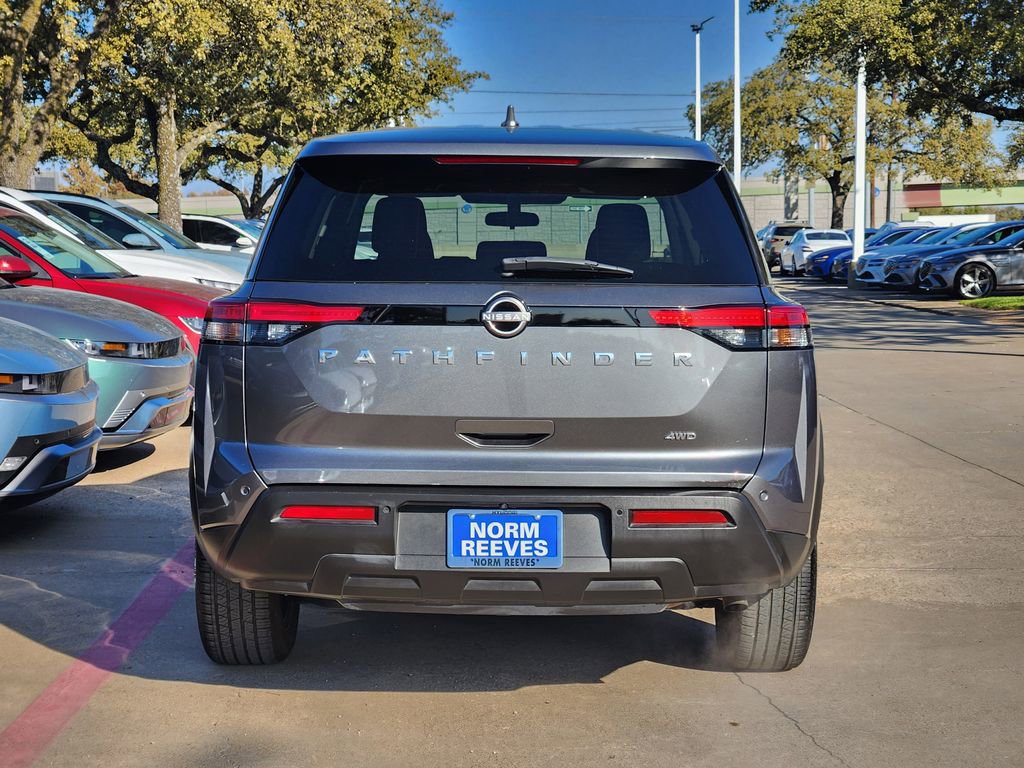 Used 2022 Nissan Pathfinder S w/ Cargo Package image 6