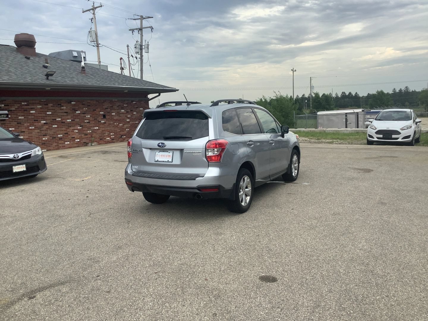 Used 2014 Subaru Forester 2.5i Limited AWD/4WD image 9