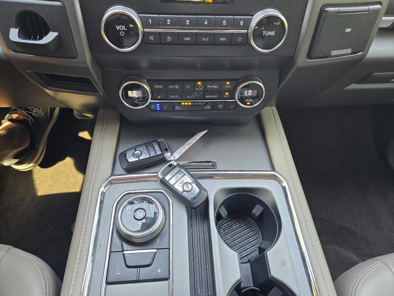 Used 2019 Ford Expedition XLT w/ Equipment Group 202A image 14