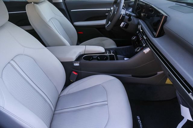 New 2026 Hyundai Sonata SEL FWD image 18