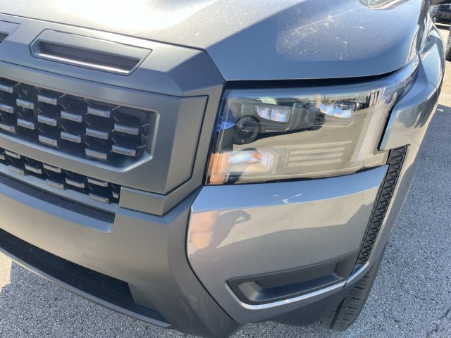 New 2027 Nissan Frontier S w/ Tow Package AWD/4WD image 9