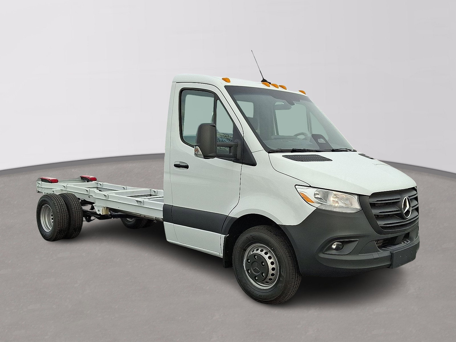 New 2026 Mercedes-Benz Sprinter 4500 image 3