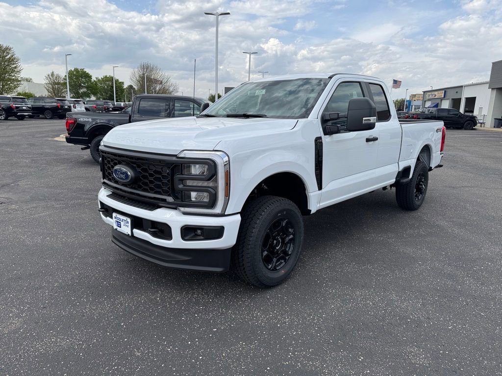 New 2026 Ford F250 XL AWD/4WD image 7