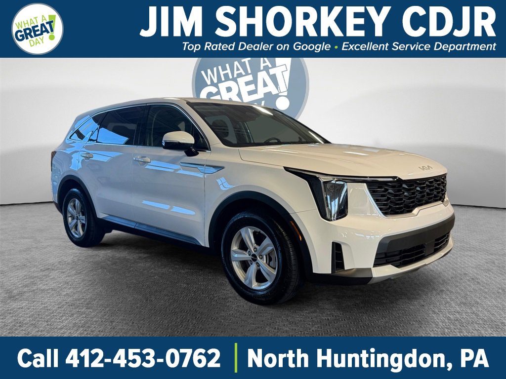 Used 2025 Kia Sorento LX