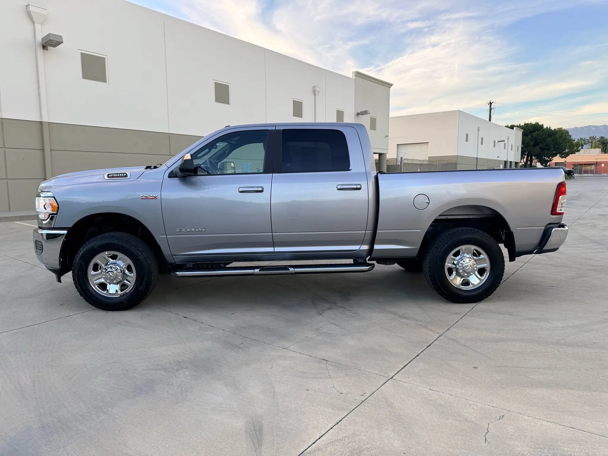 Used 2022 RAM 2500 Big Horn AWD/4WD image 10
