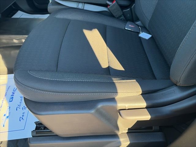 New 2026 GMC Sierra 2500 Pro w/ Convenience Package image 18