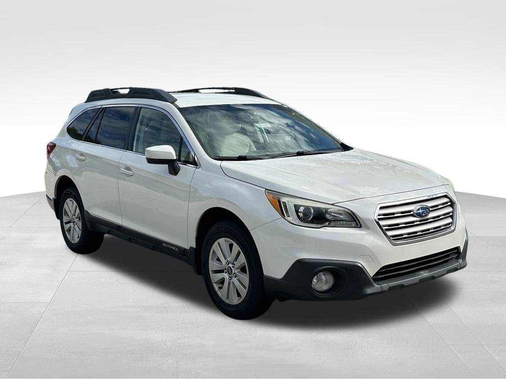 Used 2015 Subaru Outback 2.5i Premium AWD/4WD image 6