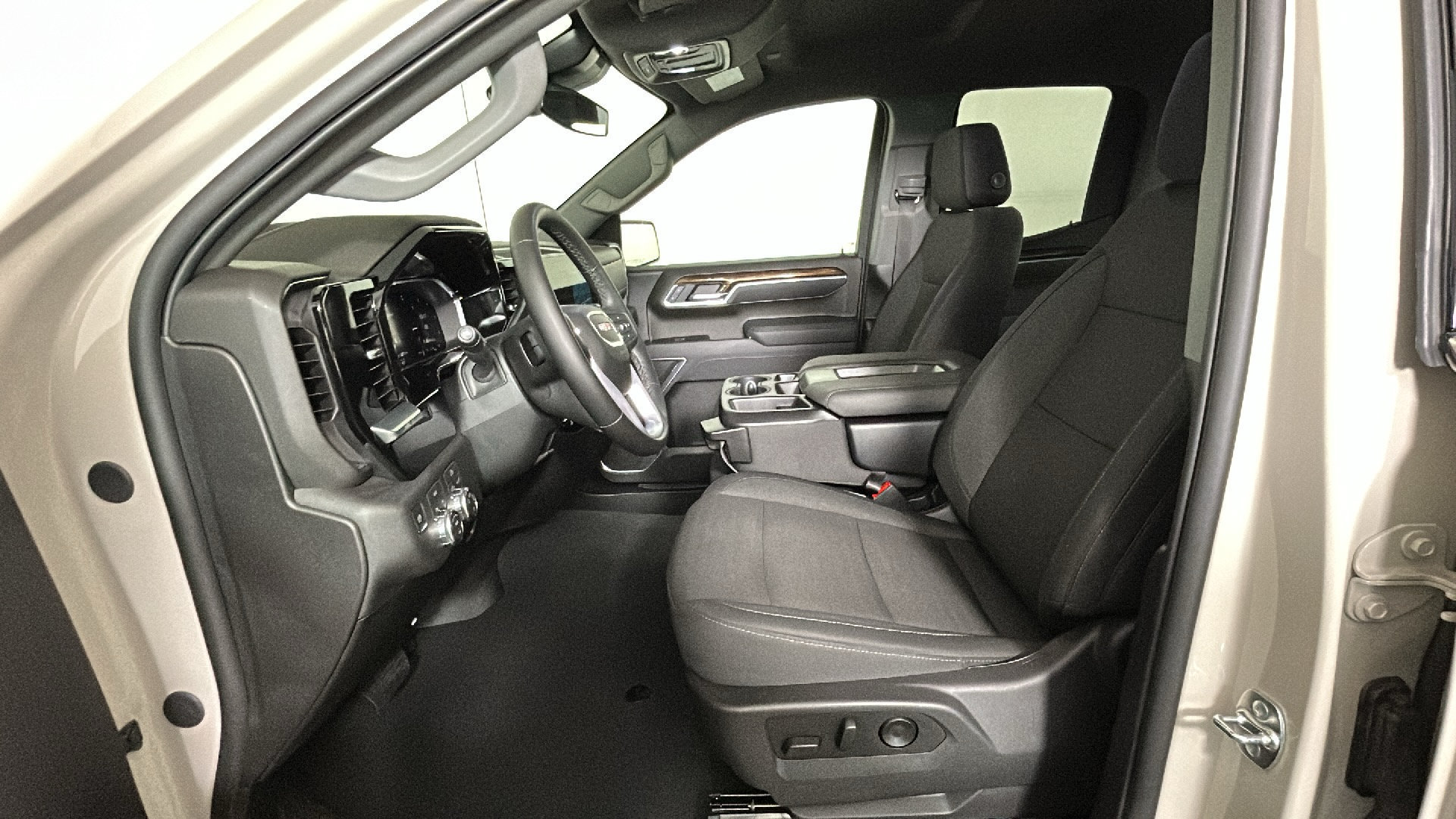 New 2026 GMC Sierra 1500 SLE AWD/4WD image 14