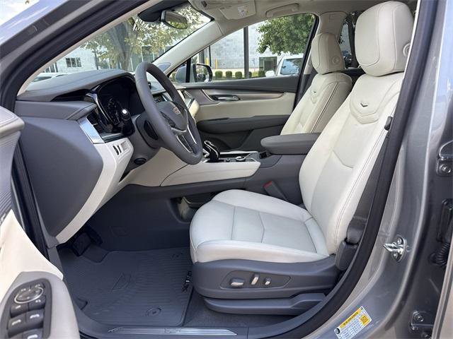 New 2025 Cadillac XT5 Premium Luxury image 9