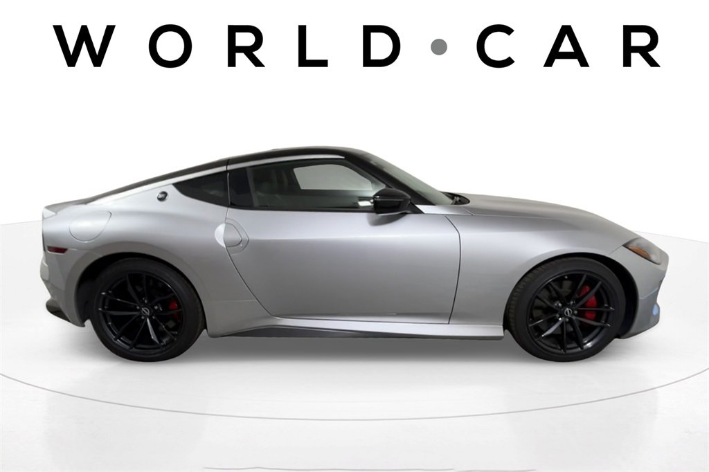 Used 2025 Nissan Z Performance w/ Floor Mat Package image 7