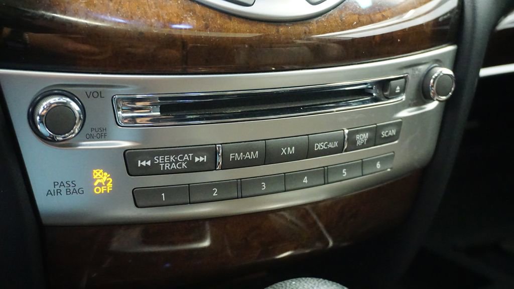 Used 2014 INFINITI QX60 AWD w/ Premium Plus Package image 29