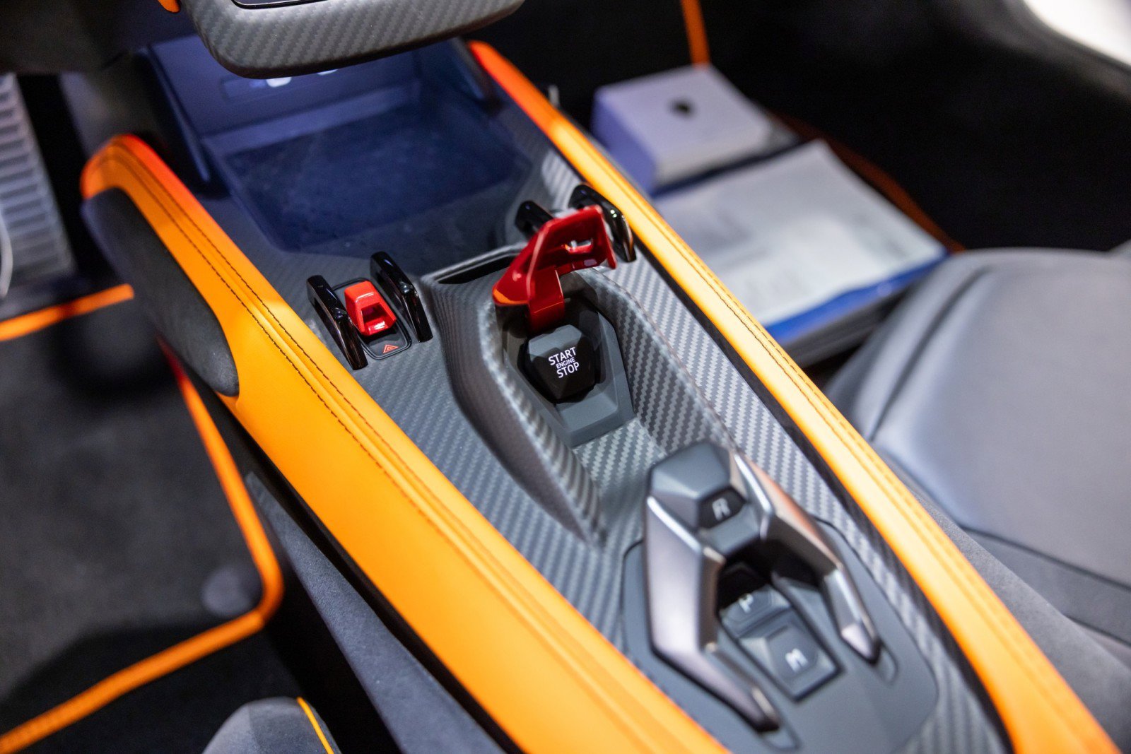 Used 2025 Lamborghini Revuelto image 53