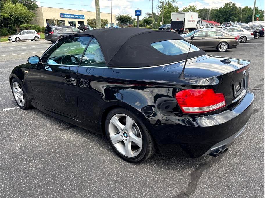 Used 2008 BMW 135i Convertible image 19