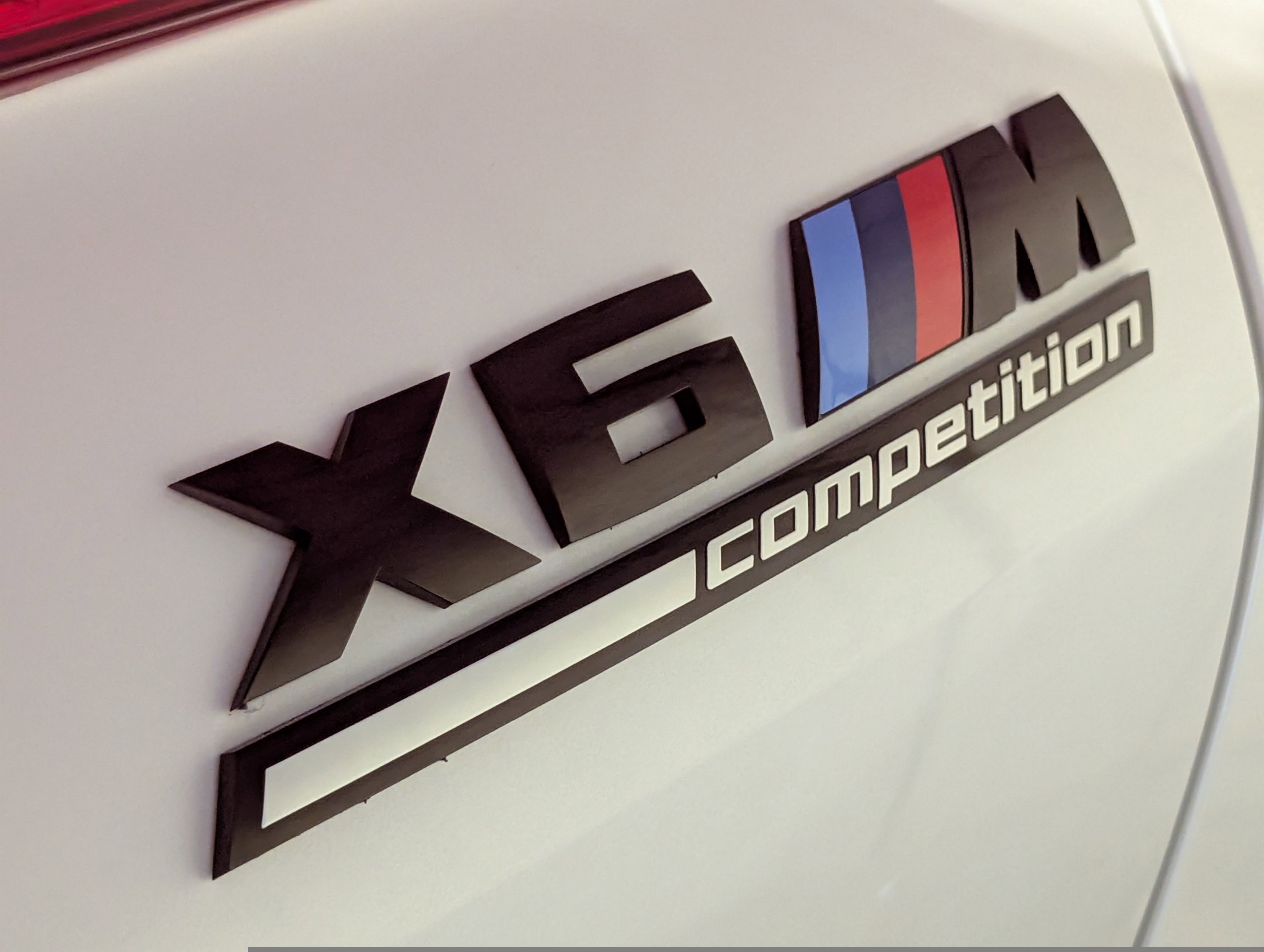 Used 2024 BMW X6 M Competition w/ Executive Package image 14