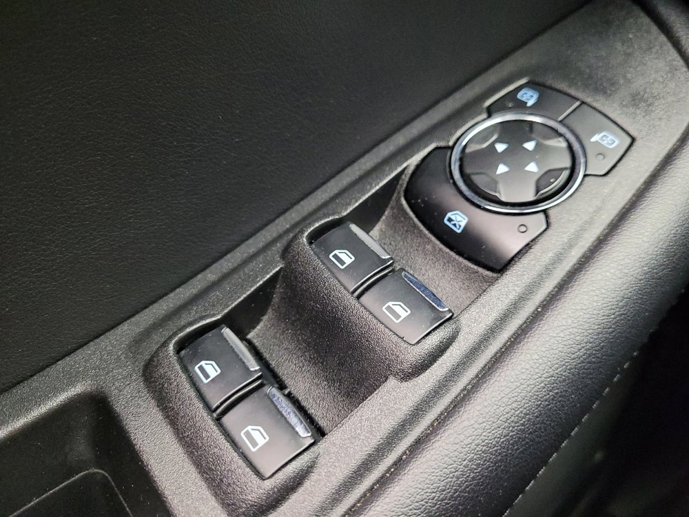 Used 2023 Ford Edge SEL image 27