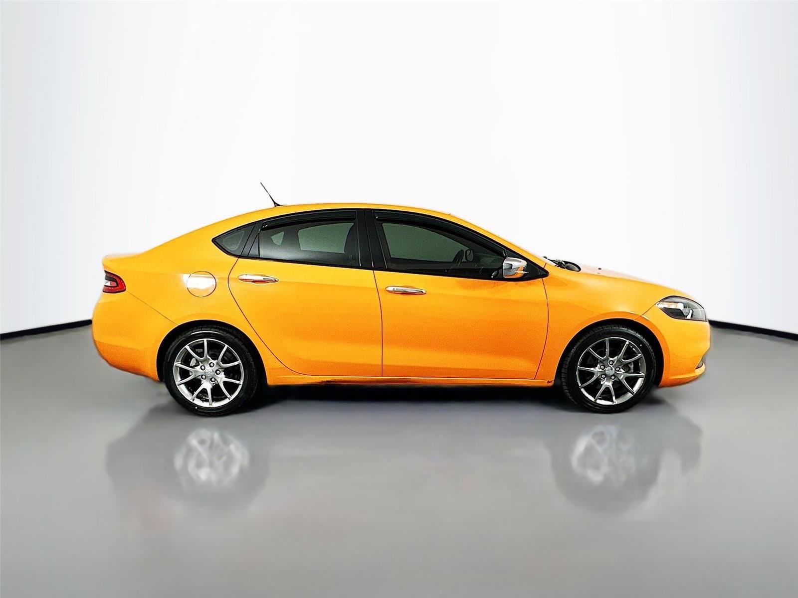 Used 2014 Dodge Dart SXT FWD image 16