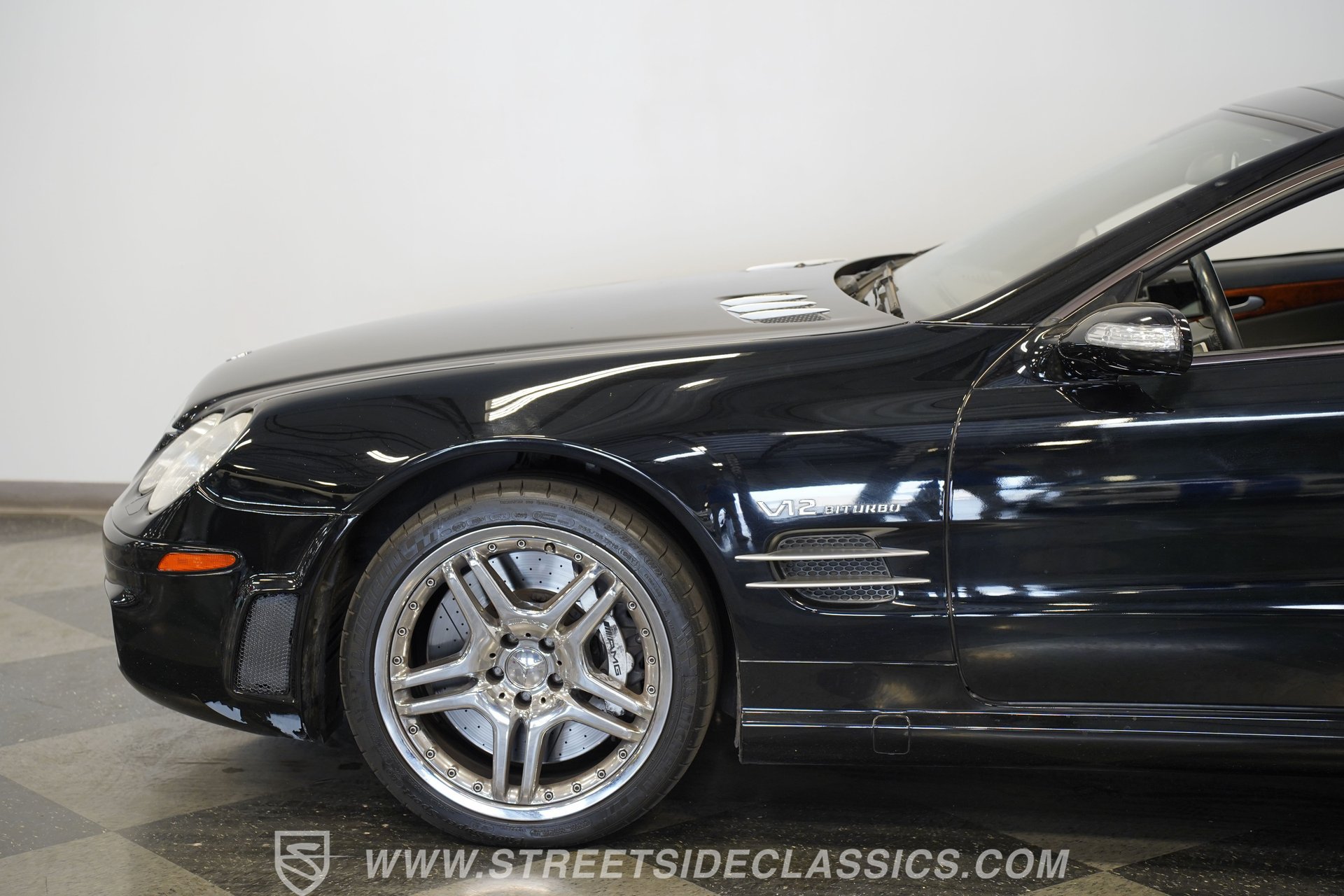 Used 2005 Mercedes-Benz SL 65 AMG image 19