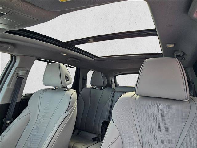 Certified 2023 Acura MDX SH-AWD w/ Advance Package image 16