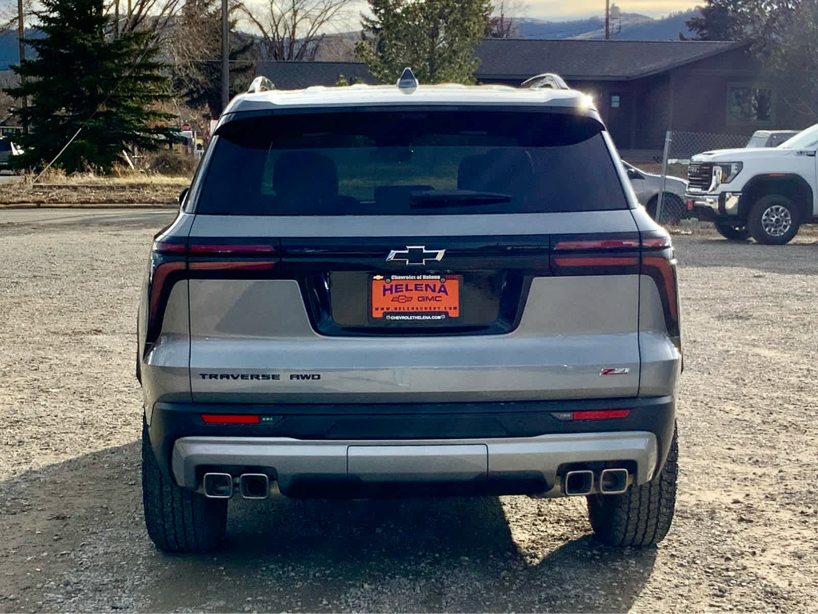 New 2026 Chevrolet Traverse Z71 w/ Enhanced Driving Package image 4