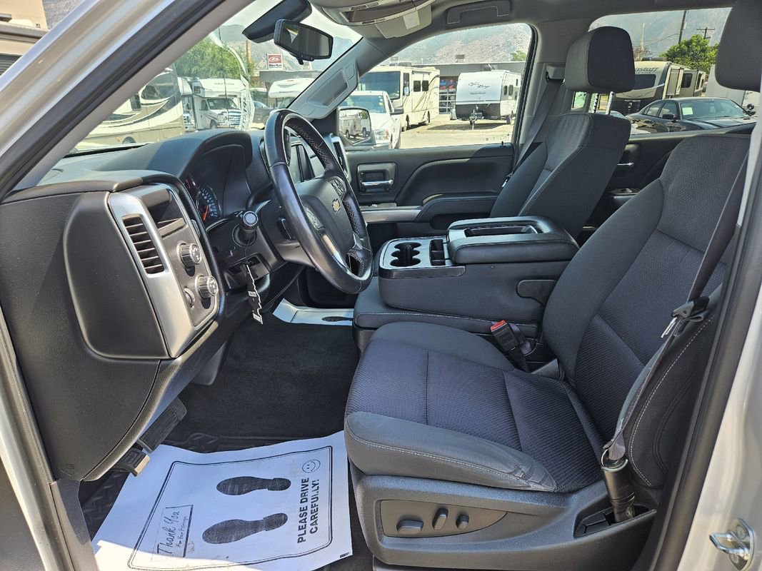 Used 2017 Chevrolet Silverado 1500 LT w/ LT Eassist Package AWD/4WD image 13