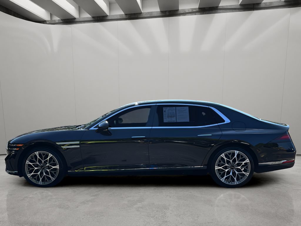 Used 2024 Genesis G90 3.5T AWD/4WD image 2