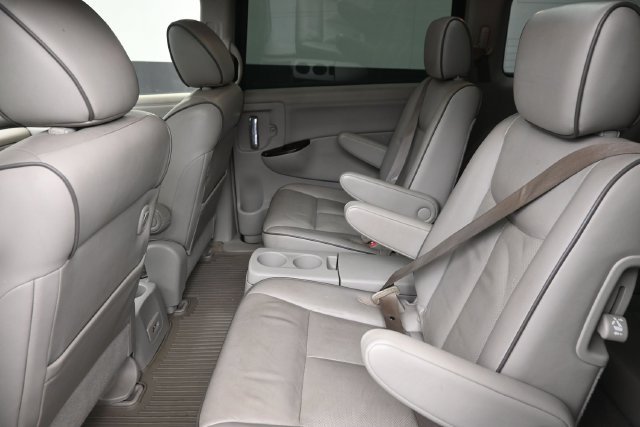 Used 2012 Nissan Quest SL w/ Bose Pkg FWD image 19