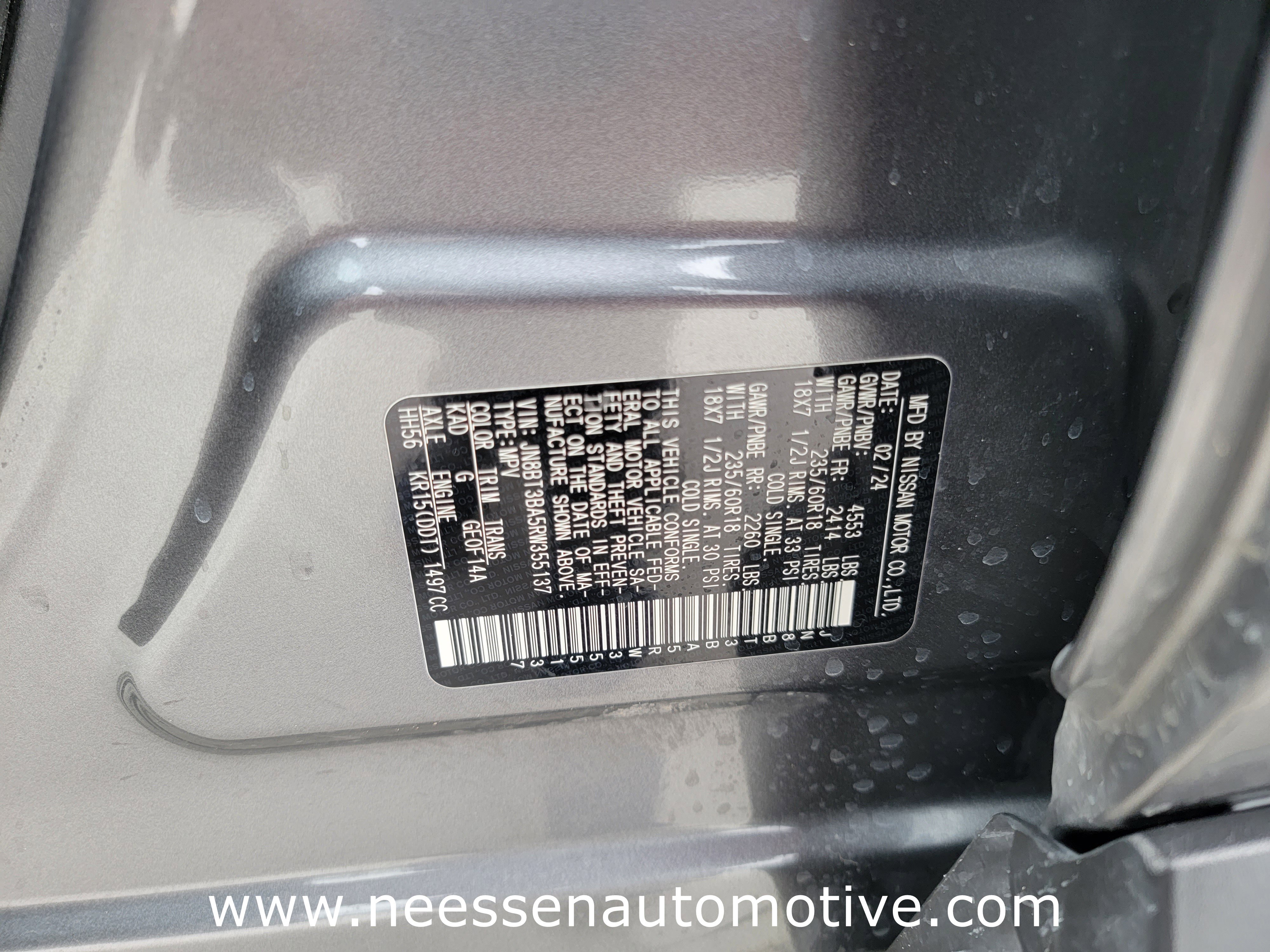 Used 2024 Nissan Rogue SV w/ SV Premium Package image 36