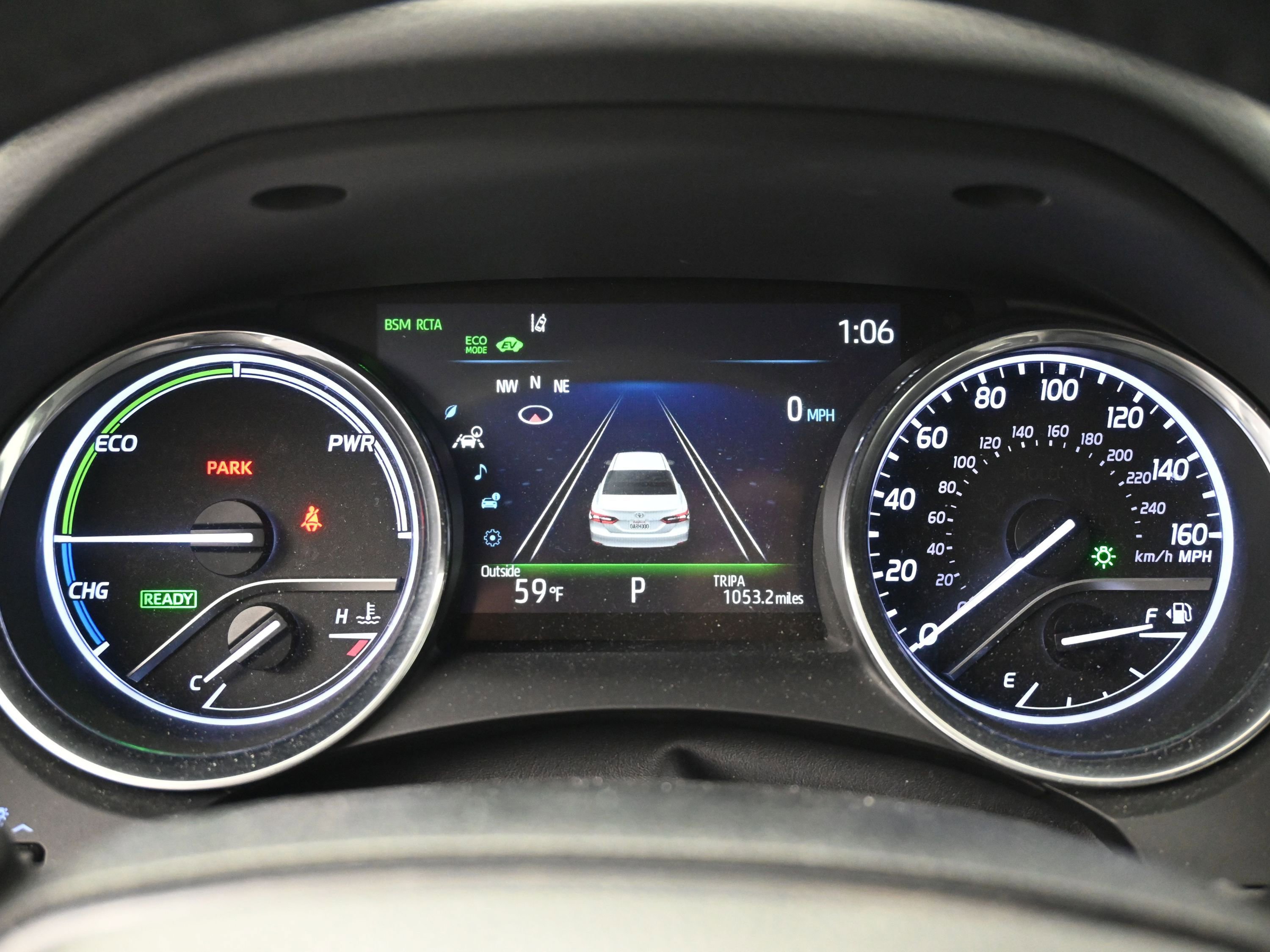 Certified 2020 Toyota Camry XLE w/ Sunroof Package image 10