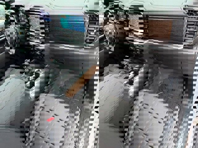 New 2026 Chevrolet Silverado 1500 High Country image 16